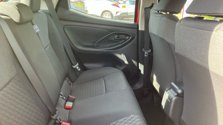 Toyota Yaris 1.5 Hybrid Icon 5dr CVT Hybrid Hatchback